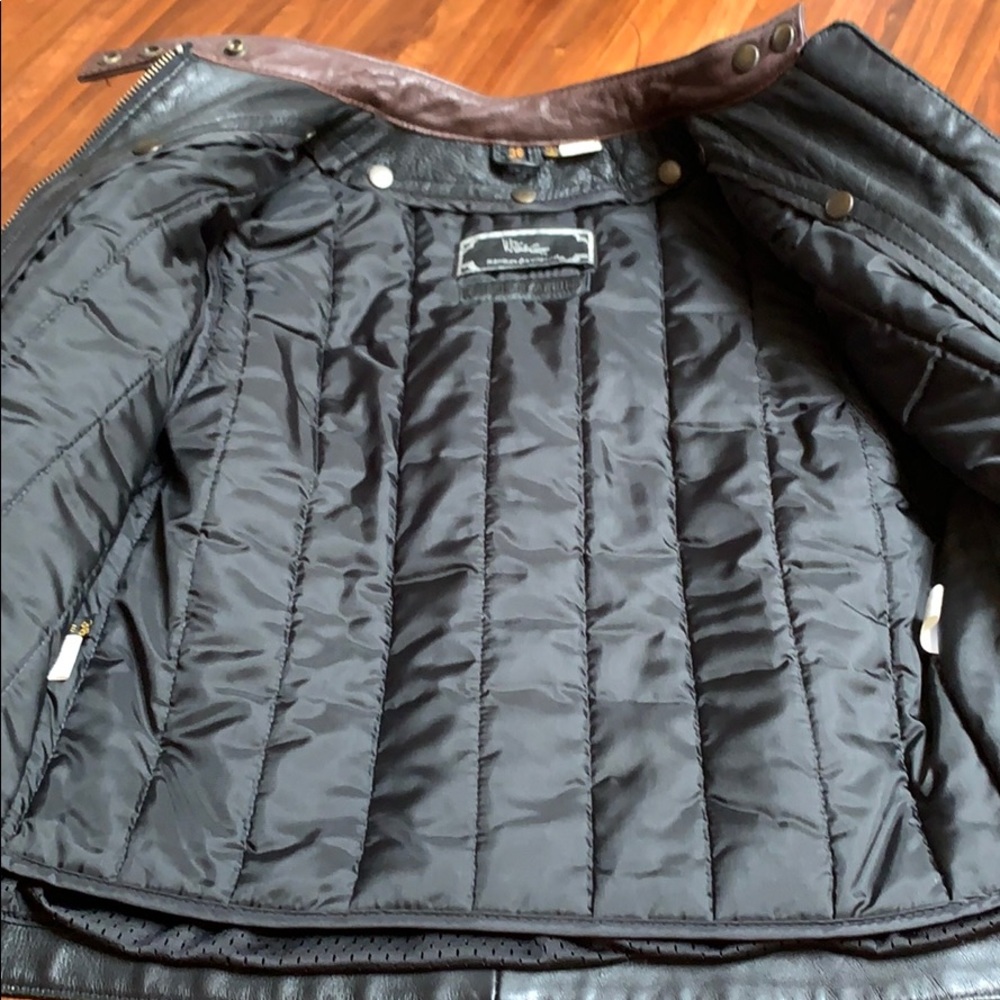 Harley Davidson women’s leather￼ jacket - Picture 3 of 6